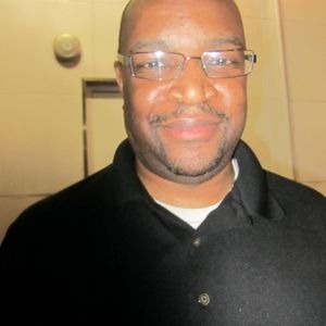 Meet your Posher, Ellis